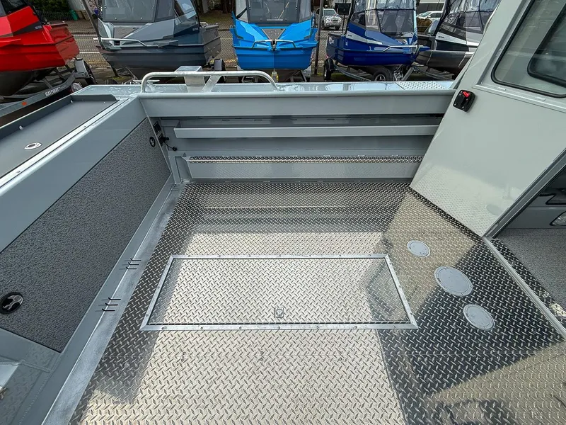 Slide: The Image of Hewescraft 240 Ocean Pro HT 2025 - 16