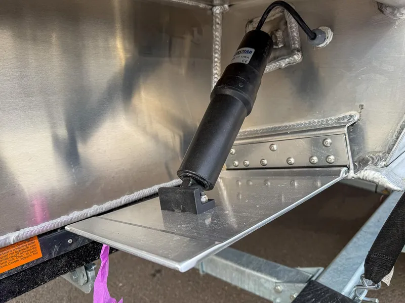 Slide: The Image of Hewescraft 240 Ocean Pro HT 2025 - 23