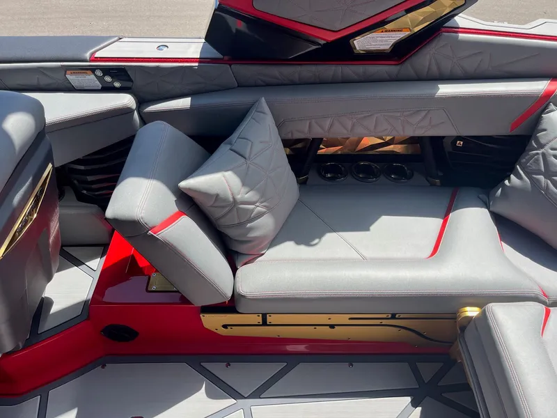 Slide: The Image of Correct Craft Super Air Nautique G23 Paragon 2024 - 21