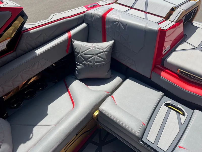 Slide: The Image of Correct Craft Super Air Nautique G23 Paragon 2024 - 22