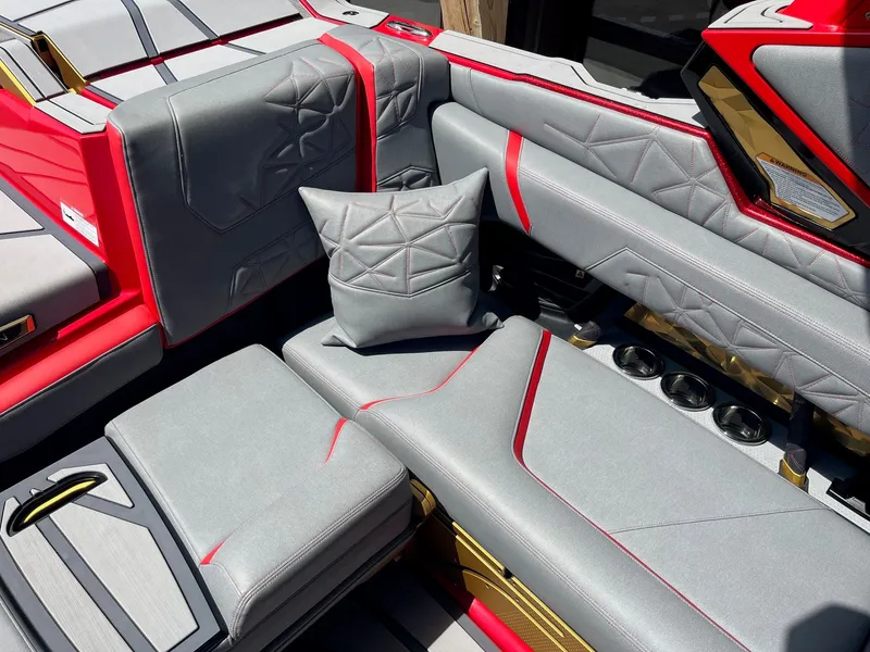 Slide: The Image of Correct Craft Super Air Nautique G23 Paragon 2024 - 24