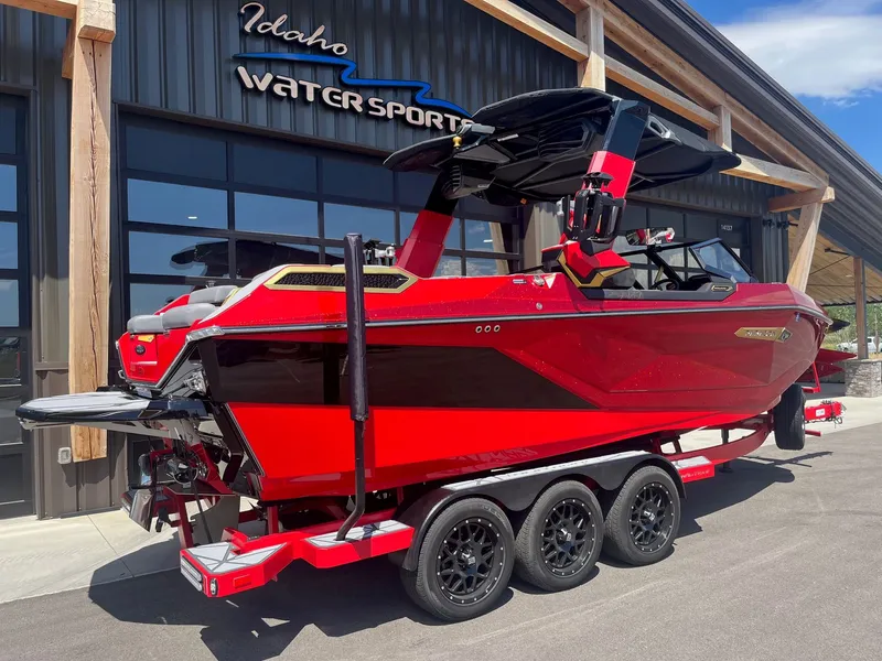 Slide: The Image of Correct Craft Super Air Nautique G23 Paragon 2024 - 3