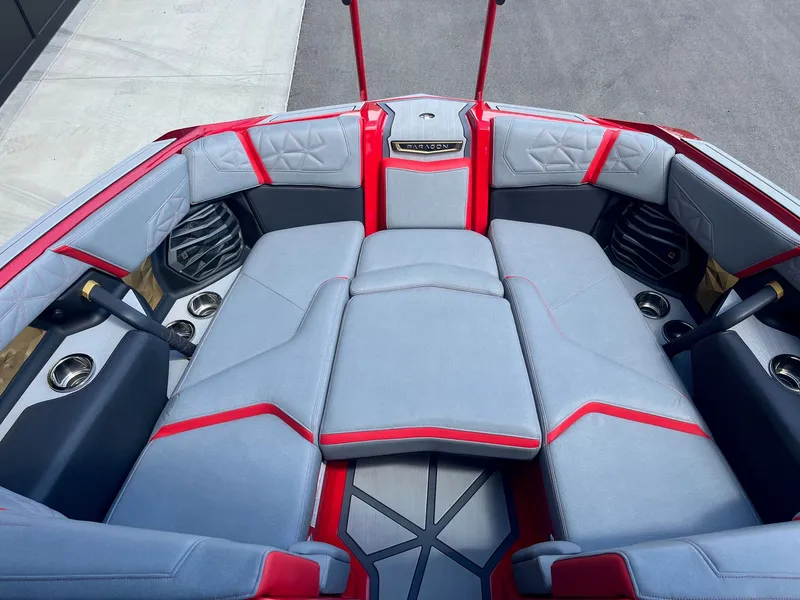 Slide: The Image of Correct Craft Super Air Nautique G23 Paragon 2024 - 32