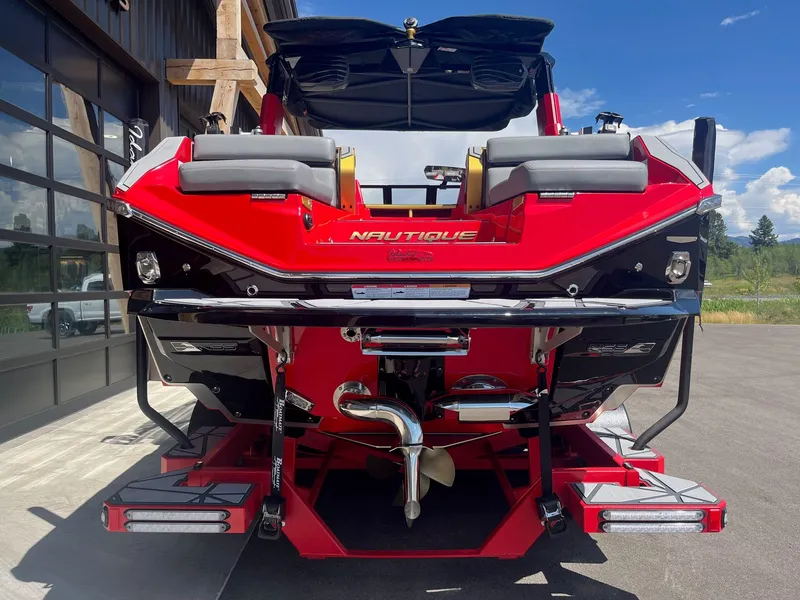 Slide: The Image of Correct Craft Super Air Nautique G23 Paragon 2024 - 4