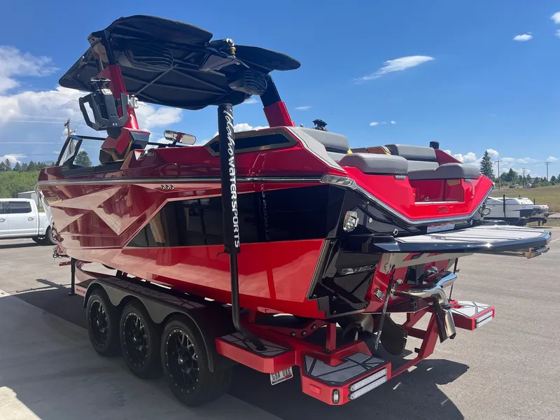 Slide: The Image of Correct Craft Super Air Nautique G23 Paragon 2024 - 7
