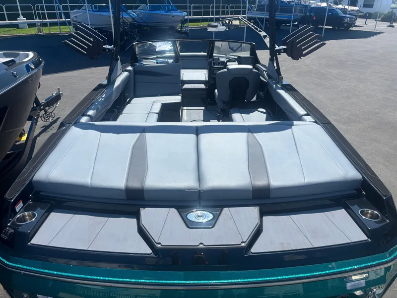 Slide: The Image of Axis A225 2025 - 6