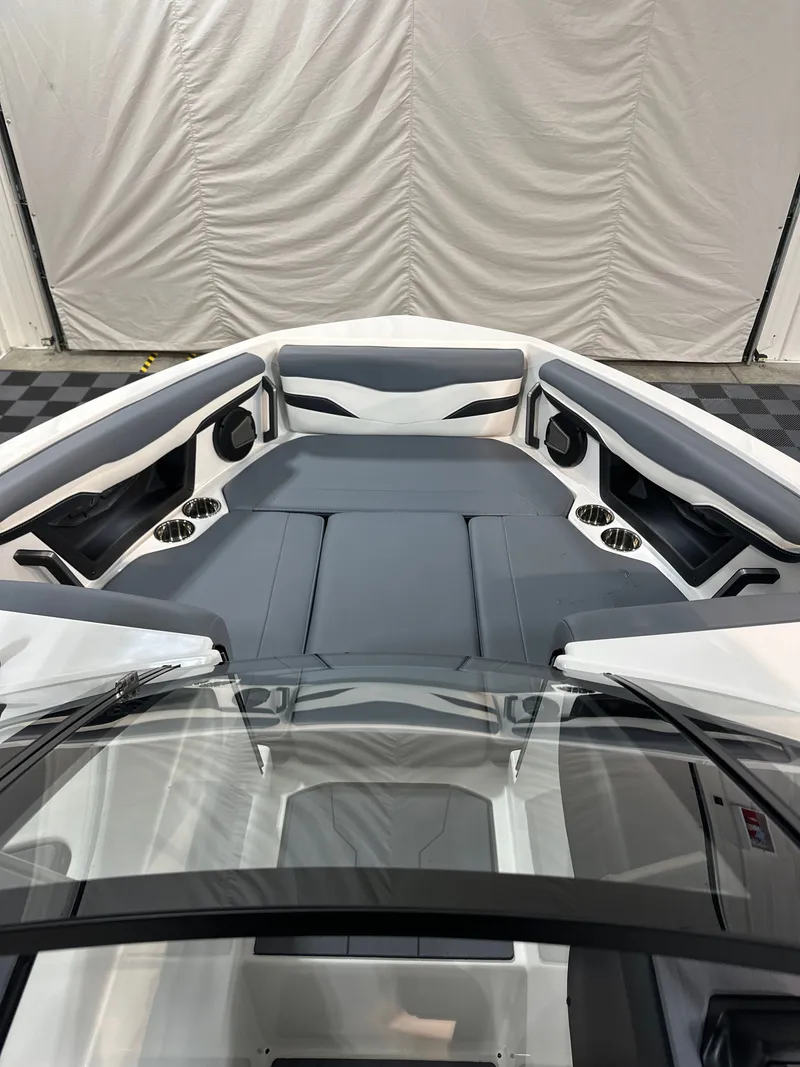 Slide: The Image of Axis T235 2025 - 20