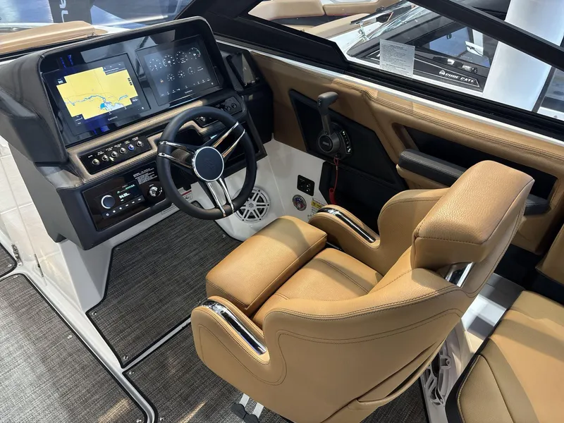 Slide: The Image of Cobalt R6 Surf 2025 - 14