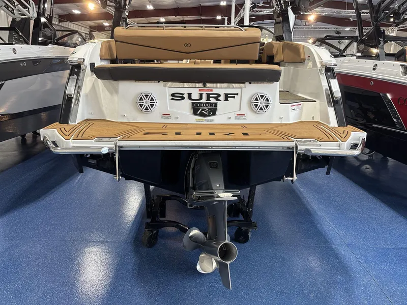 Slide: The Image of Cobalt R6 Surf 2025 - 4