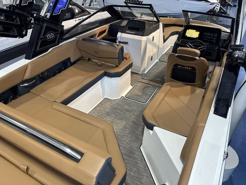 Slide: The Image of Cobalt R6 Surf 2025 - 8