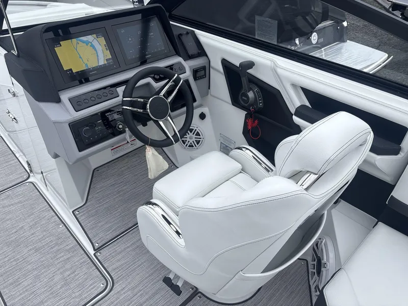 Slide: The Image of Cobalt R8 2025 - 13