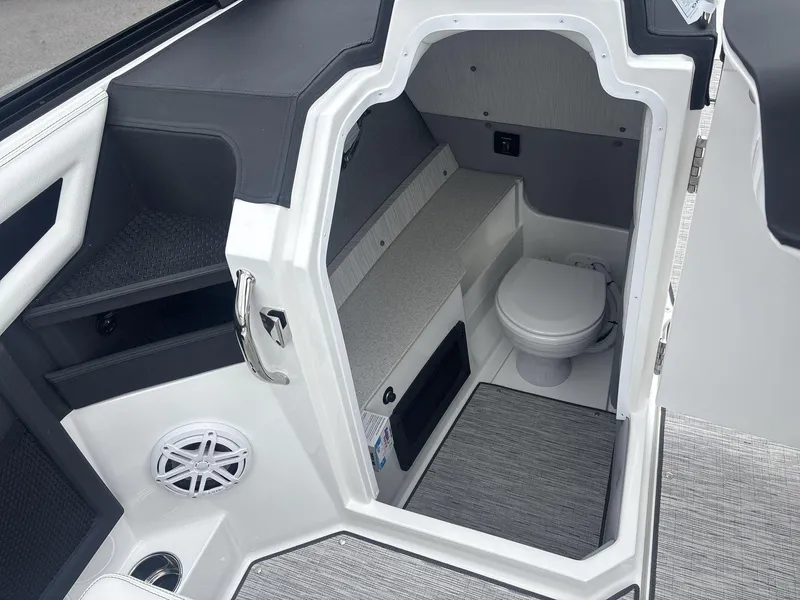 Slide: The Image of Cobalt R8 2025 - 16