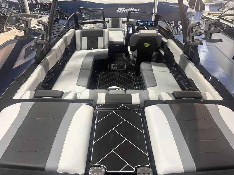 Slide: The Image of Malibu 23 LSV 2025 - 6