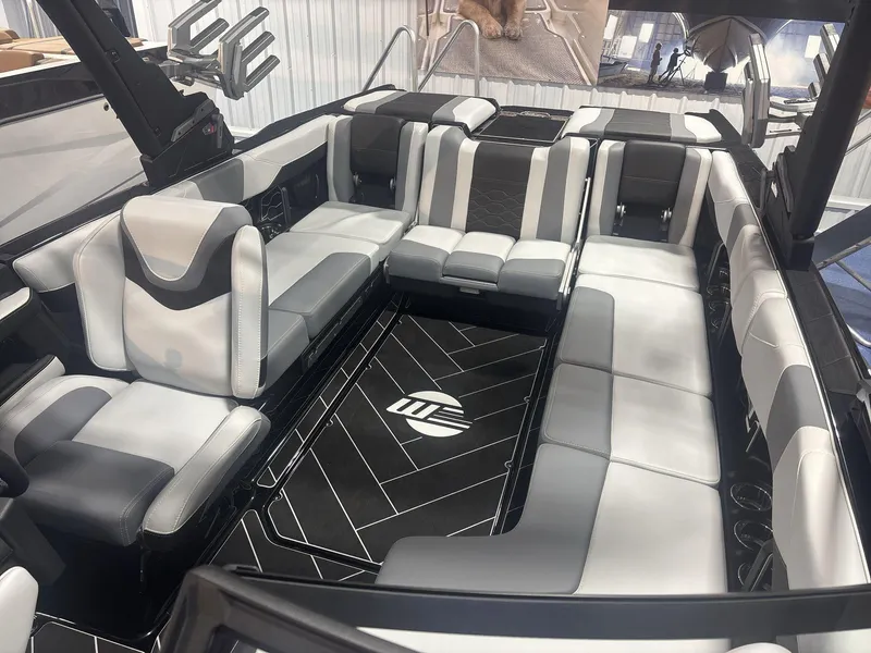 Slide: The Image of Malibu 23 LSV 2025 - 8