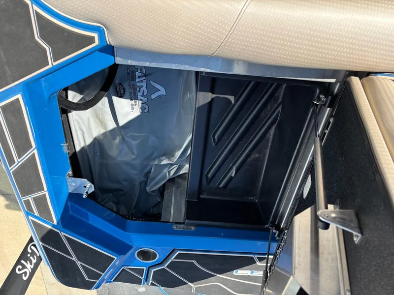 Slide: The Image of Centurion Ri245 2022 - 24