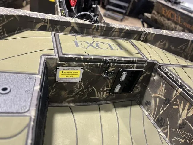 Slide: The Image of Excel VIBER F4 2025 - 10