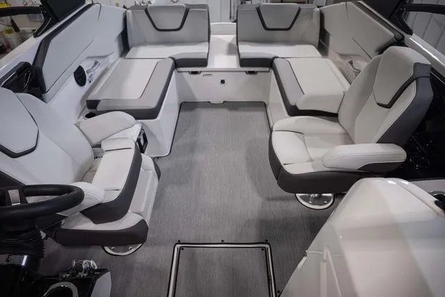 Slide: The Image of Yamaha AR250 2025 - 13