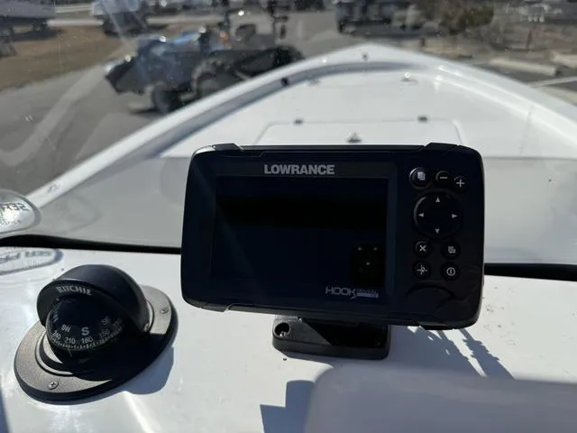 Slide: The Image of Sea Pro 172 Bay 2025 - 18