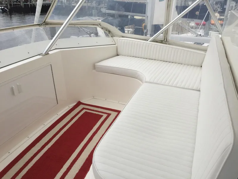 Slide: The Image of Viking 47 Trilogy - Seating - 13