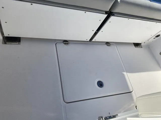 Slide: The Image of Everglades 235CC 2022 - 50