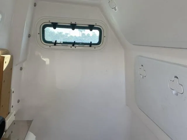 Slide: The Image of Everglades 235CC 2022 - 63