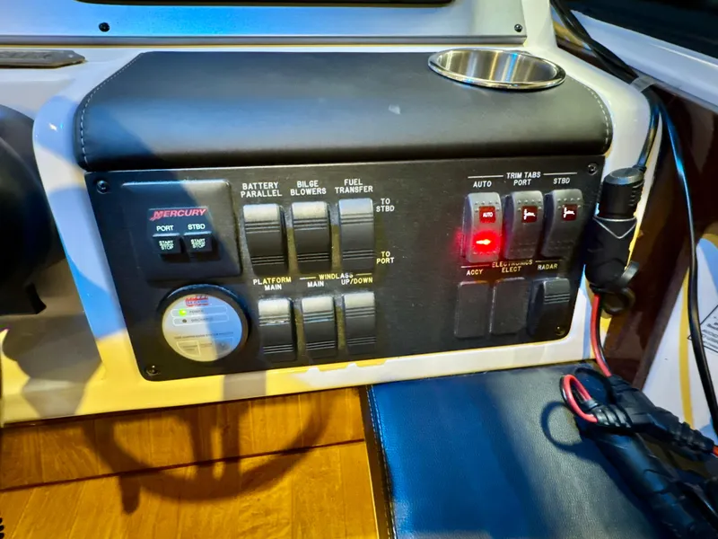 Slide: The Image of Sea Ray Sundancer 510 2014 - 91