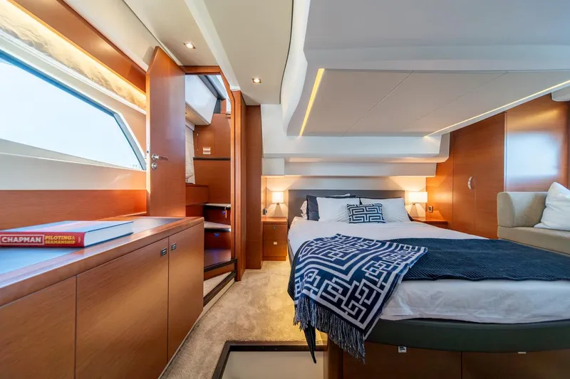 Slide: The Image of Prestige 500 2016 - 20