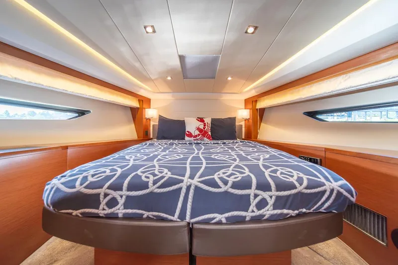 Slide: The Image of Prestige 500 2016 - 25