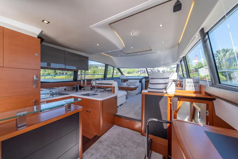 Slide: The Image of Prestige 500 2016 - 9