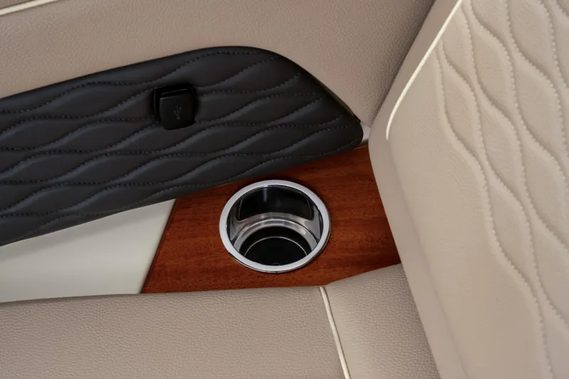 Slide: The Image of Chris-Craft Sportster 28 2025 - 51