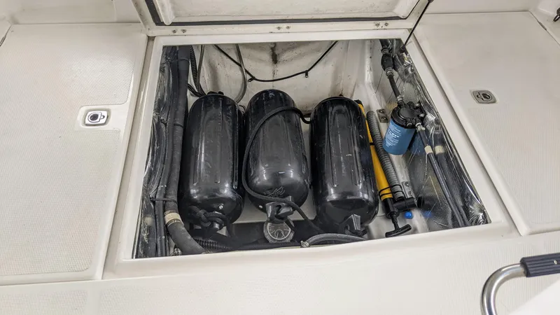 Slide: The Image of Cutwater C-242 Sport Coupe 2017 - 13