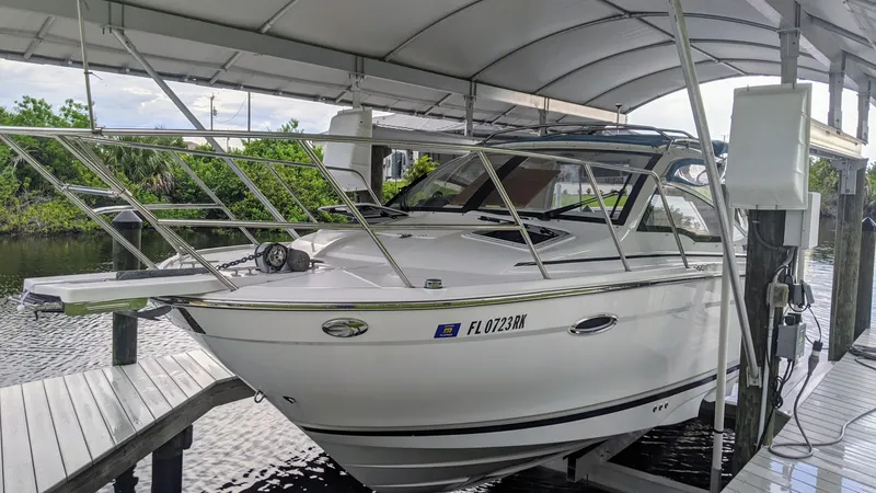 Slide: The Image of Cutwater C-242 Sport Coupe 2017 - 2