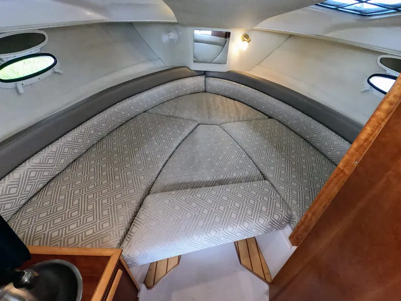 Slide: The Image of Cutwater C-242 Sport Coupe 2017 - 30