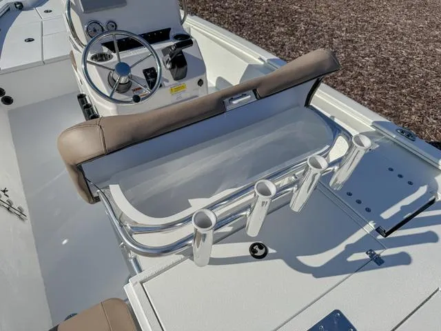 Slide: The Image of Avid 19 FSX 2025 - 14