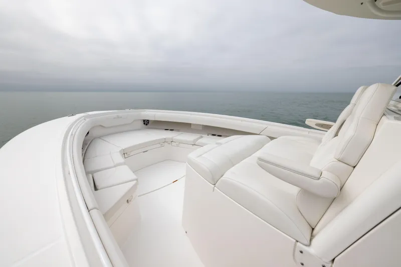 Slide: The Image of Regulator Marine 37 2023 - 57