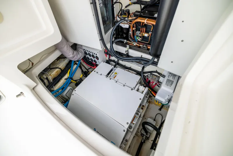 Slide: The Image of Regulator Marine 37 2023 - 77