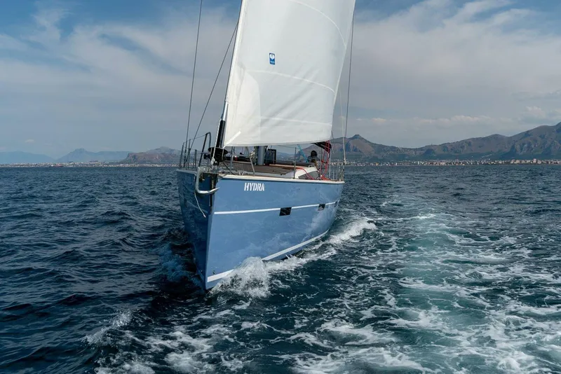 Slide: The Image of Kufner 54 Sistership - 7
