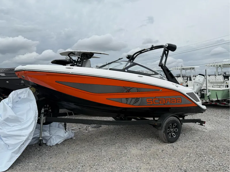 Slide: The Image of Scarab 195 LX 2025 - 2