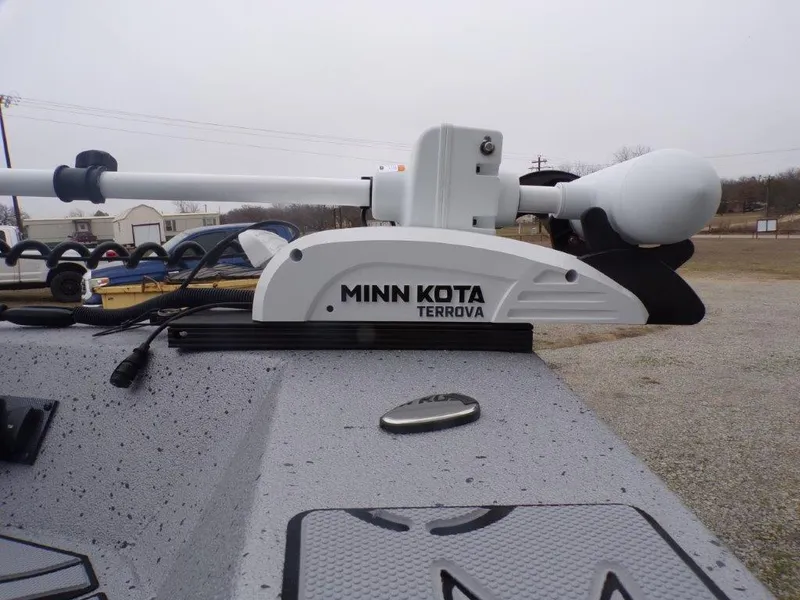 Slide: The Image of Minn Kota Terrova trolling motor on 2025 Xpress SW20B boat. - 27