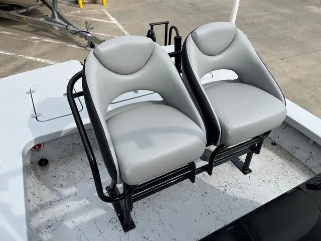 Slide: The Image of Majek 22 XTREME 2025 - 13