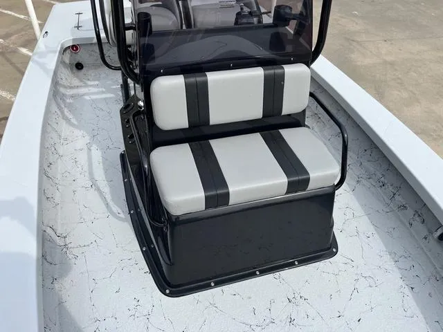 Slide: The Image of Majek 22 XTREME 2025 - 15