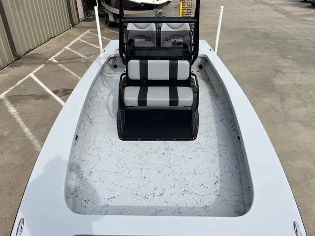 Slide: The Image of Majek 22 XTREME 2025 - 16