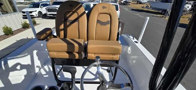 Slide: The Image of Sea Pro 202 Center Console 2025 - 10