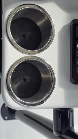 Slide: The Image of Sea Pro 202 Center Console 2025 - 24