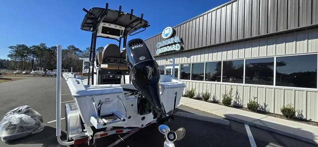 Slide: The Image of Sea Pro 202 Center Console 2025 - 44