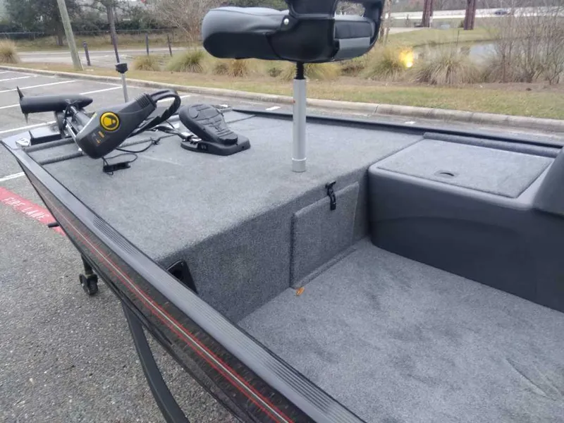 Slide: The Image of 2025 Tracker Bass Tracker Classic XL boat interior with fishing seat and trolling motor. - 8