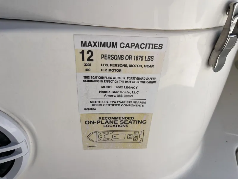 Slide: The Image of NauticStar 2602 Legacy 2023 - 25