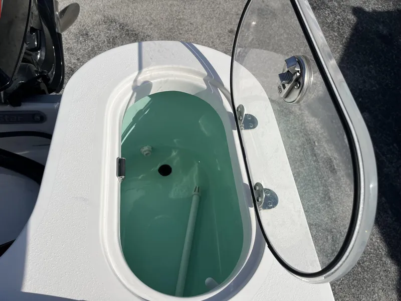 Slide: The Image of NauticStar 2602 Legacy 2023 - 33