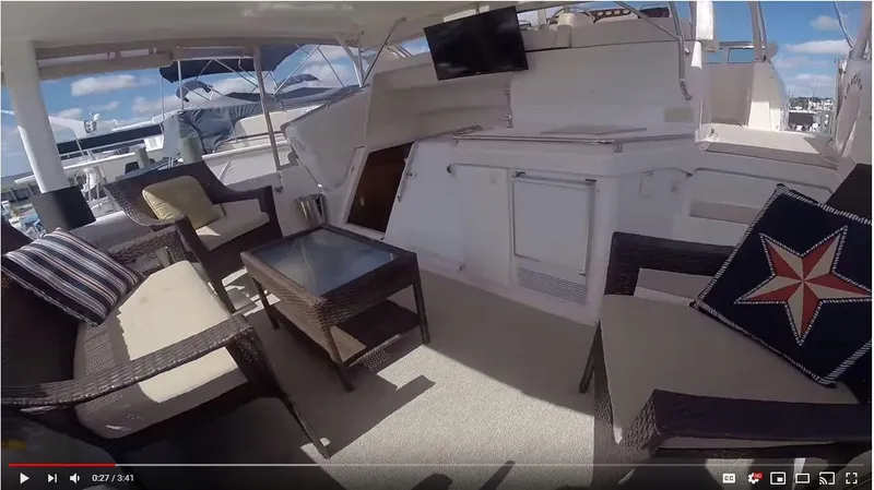 Slide: The Image of Silverton 392 Motor Yacht 2000 - 25