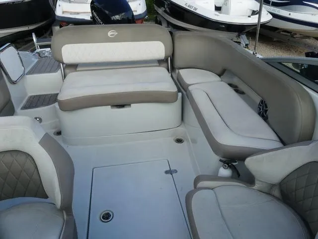Slide: The Image of Crownline Boats E215 XS 2023 - 8